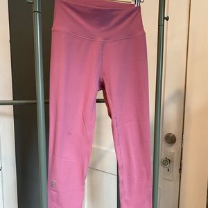 Alainah III Sleek Leggings 23”- cheeky pink